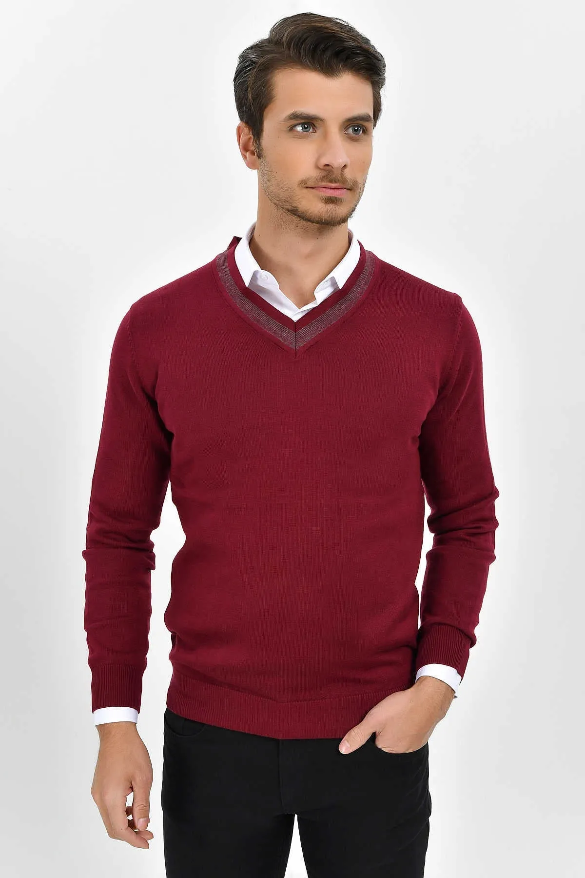 Slim Fit Burgundy Cotton Blend V-Neck Sweater