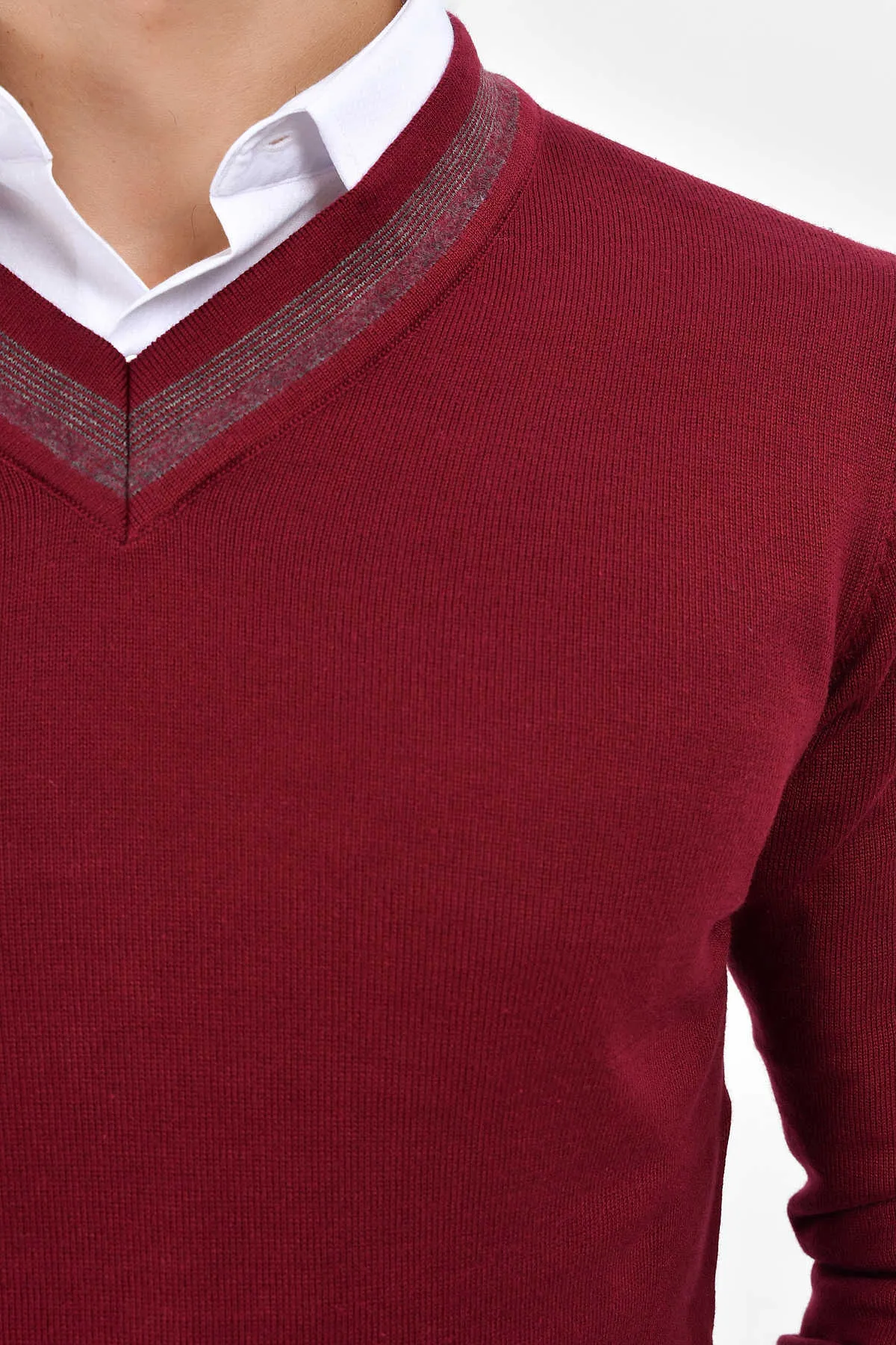 Slim Fit Burgundy Cotton Blend V-Neck Sweater