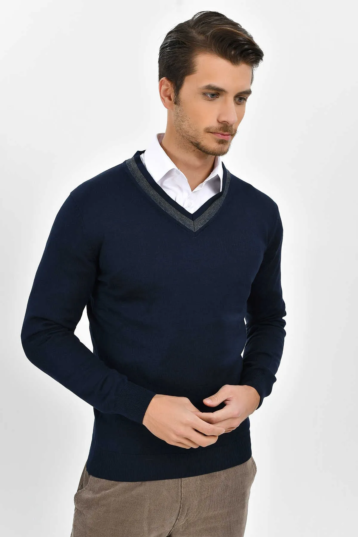 Slim Fit Navy Cotton Blend V-Neck Sweater